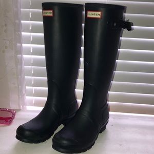 Hunter rain boots